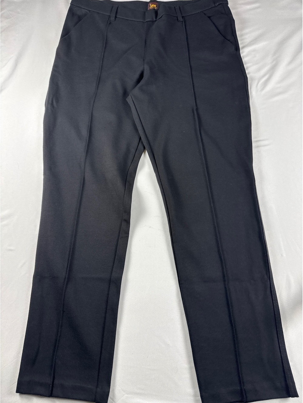 Lee Classic Black Dress Pants for Men - Timeless Elegance
